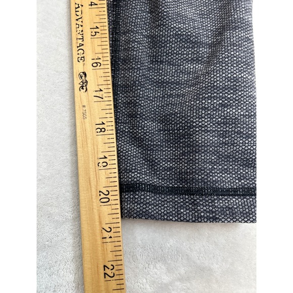 Lululemon Leggings Womens 4 Black Grey Crop Textured - Picture 6 of 6